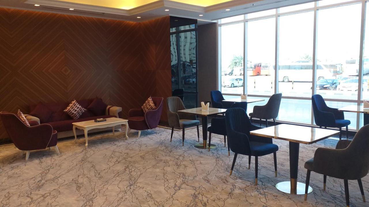 Al Hayat Hotel Sharjah Bagian luar foto