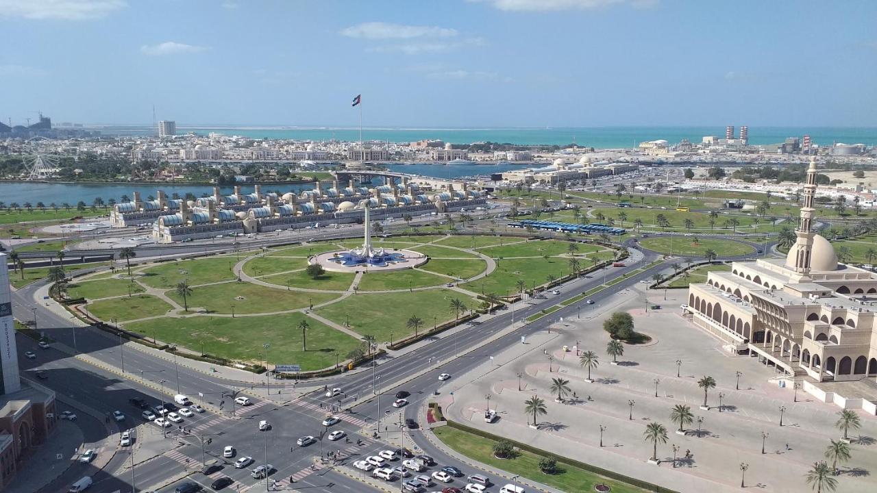 Al Hayat Hotel Sharjah Bagian luar foto
