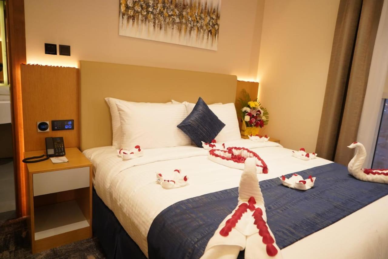 Al Hayat Hotel Sharjah Bagian luar foto